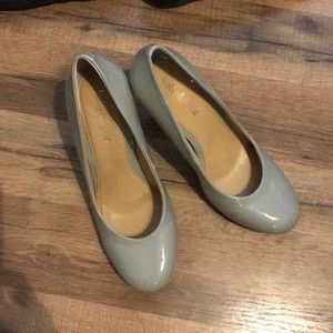 Blue/grey heels 👠